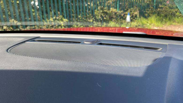 Volvo Xc40 2.0 D4 [190] R DESIGN Pro 5dr AWD Geartronic Diesel Estate